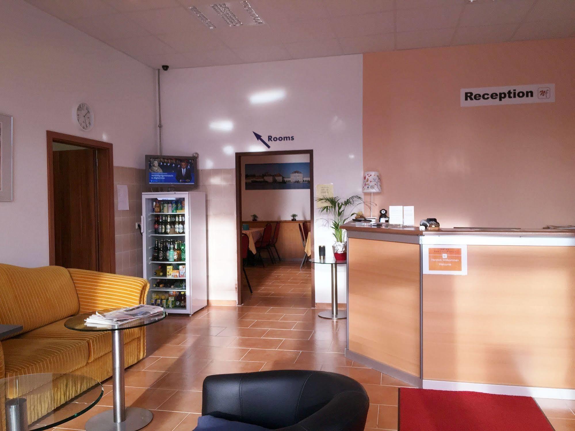 Hotel New Fair Munich Messe Экстерьер фото