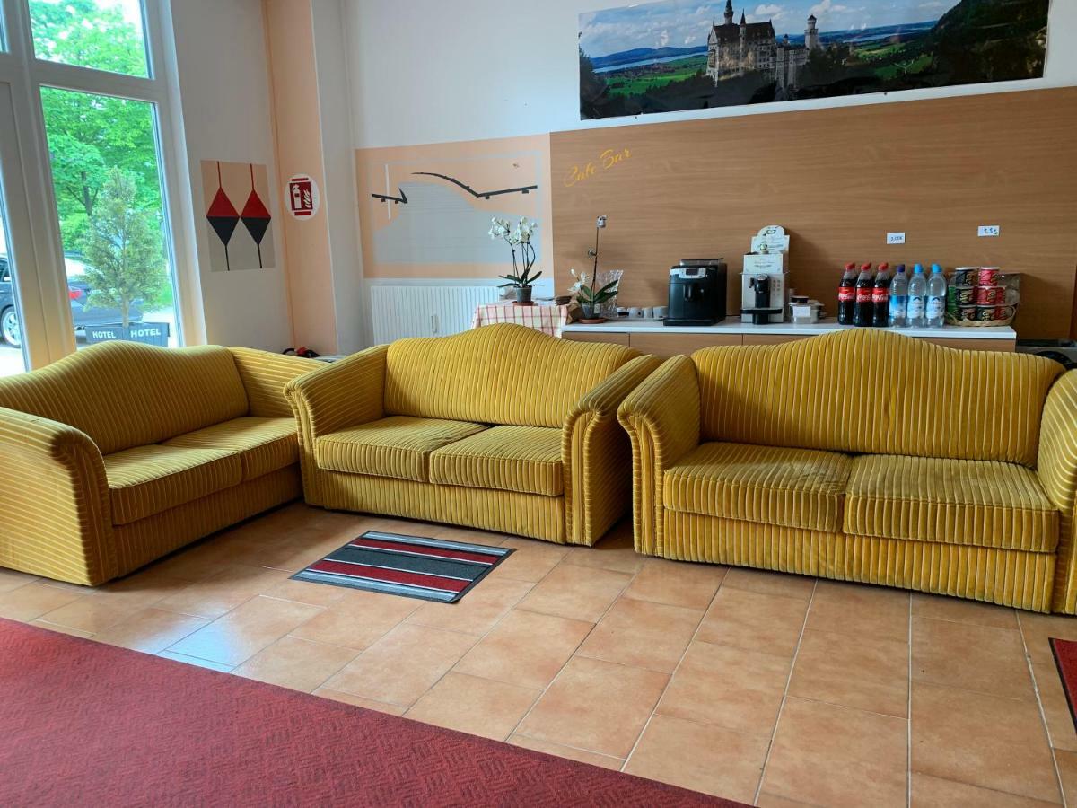 Hotel New Fair Munich Messe Экстерьер фото