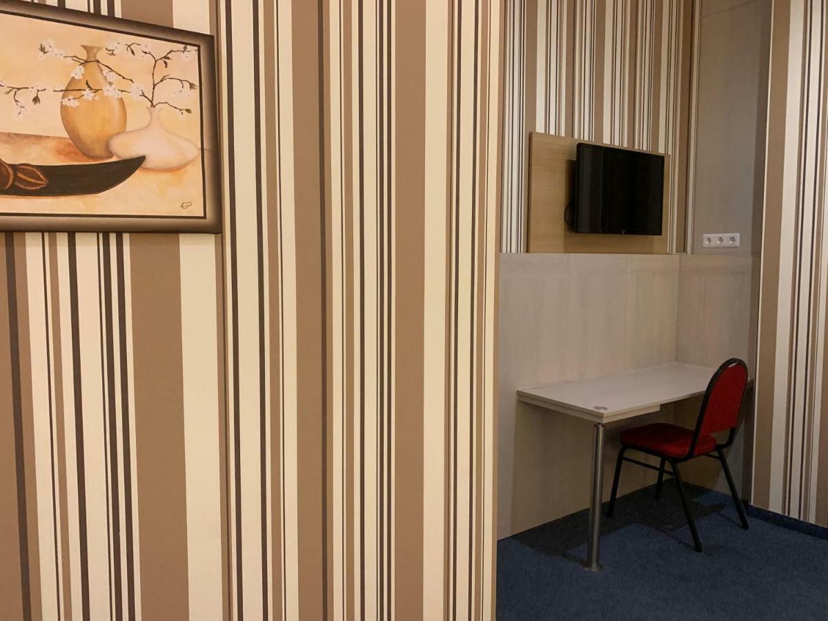 Hotel New Fair Munich Messe Экстерьер фото
