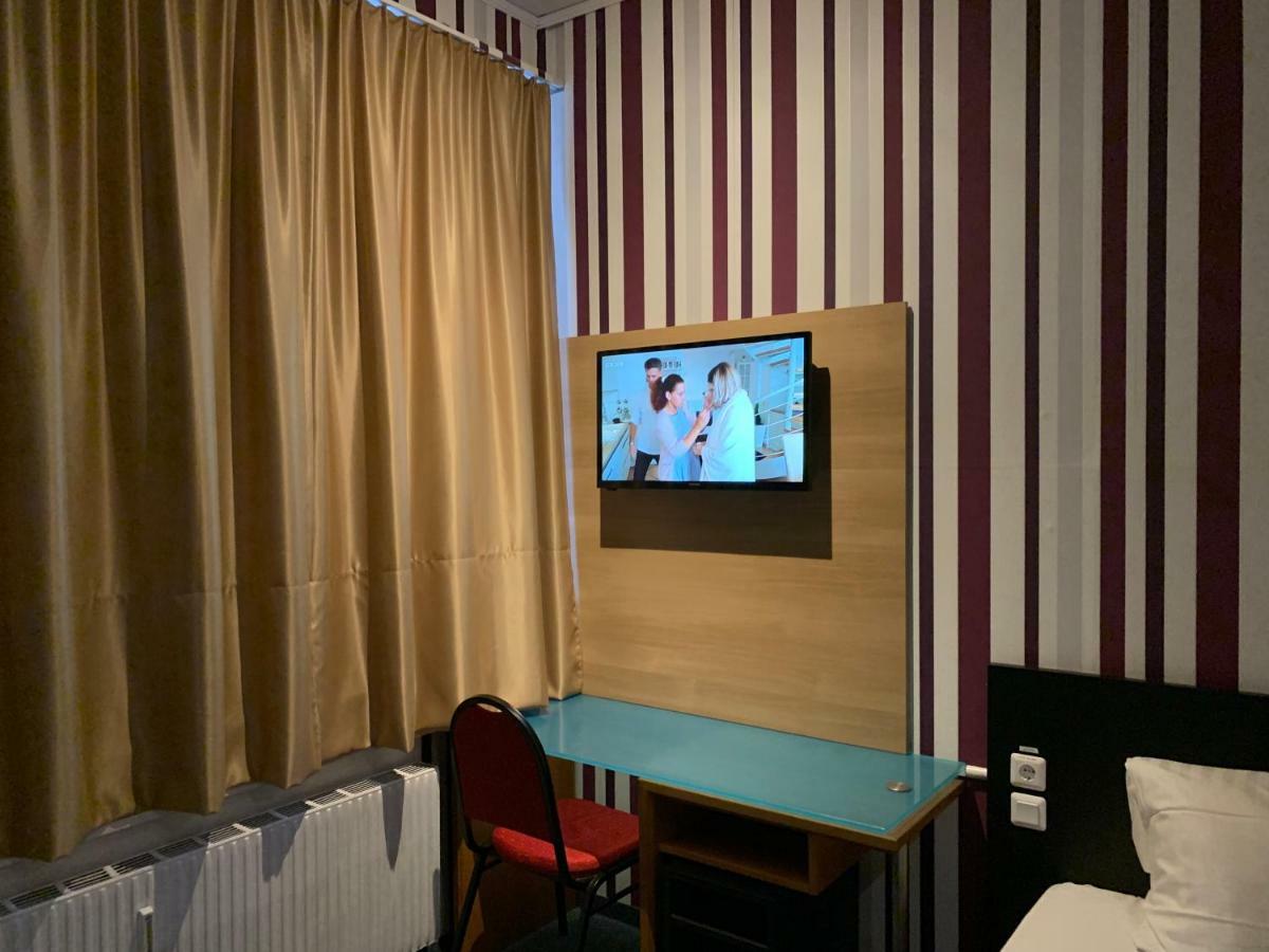 Hotel New Fair Munich Messe Экстерьер фото